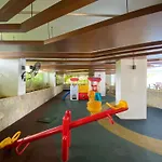 Best Deal And Homey 2Br Bassura City Apartment By Travelio
